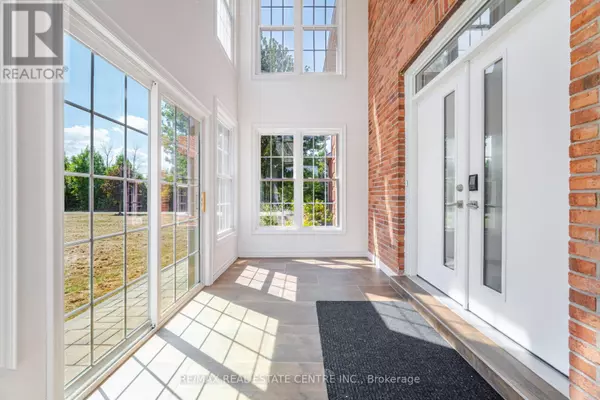 Niagara-on-the-lake (rural), ON L0S1J0,720 LINCOLN AVENUE