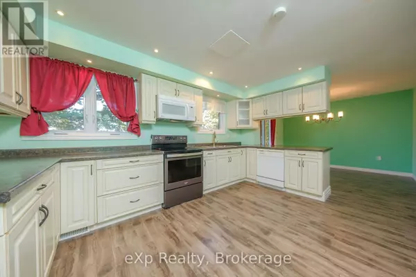 Saugeen Shores, ON N0H2C4,526 THEDE DRIVE