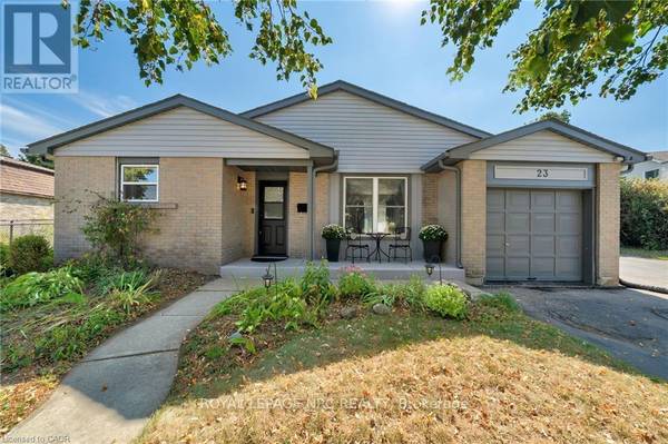 23 BISMARK DRIVE, Cambridge, ON N1S4E6