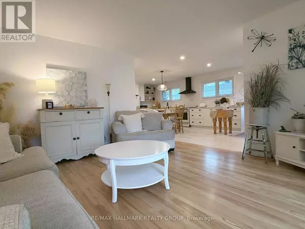 Ottawa, ON K1G1G9,2424 JOLIFFE STREET