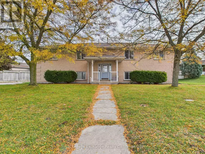 403 HIGHLAND DRIVE, North Huron (wingham), ON N0G2W0