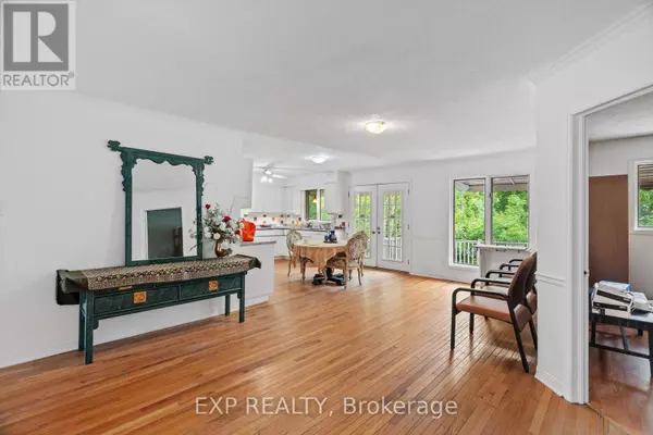 Lucan Biddulph (lucan), ON N0M2J0,195 MAIN STREET