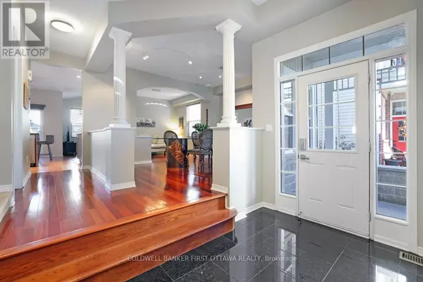 Ottawa, ON K2W0A9,104 STREAMSIDE CRESCENT