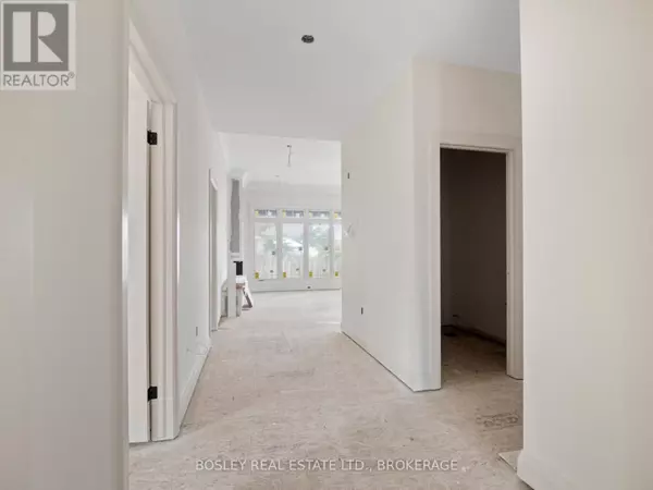 Fort Erie (ridgeway), ON L0S1N0,60 PLEASANT AVENUE N