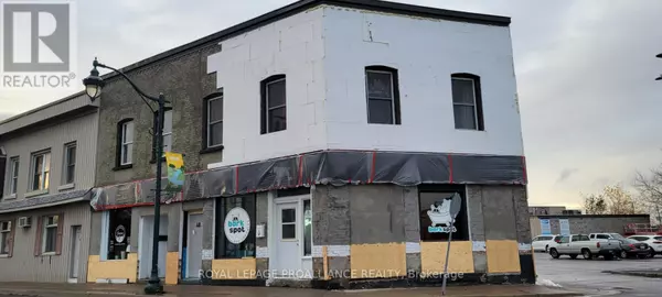 Quinte West (trenton Ward), ON K8V3V8,48 King ST Northwest #Front Unit