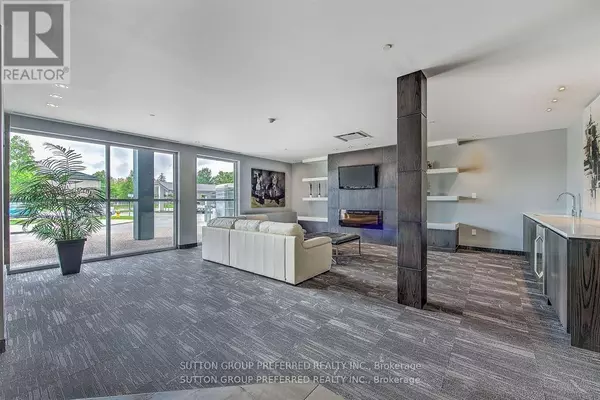 London North (north R), ON N6G5M6,1705 Fiddlehead PL #102