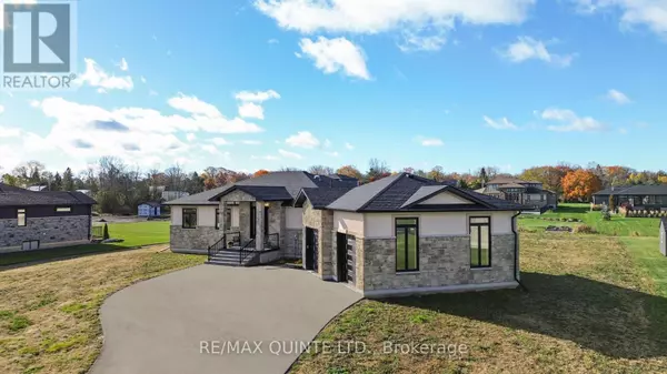 Prince Edward County (ameliasburg Ward), ON K8N0G1,76 NAVIGATION DRIVE