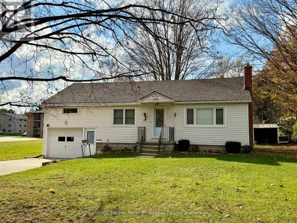 Brockton, ON N0G2V0,121 HINKS STREET