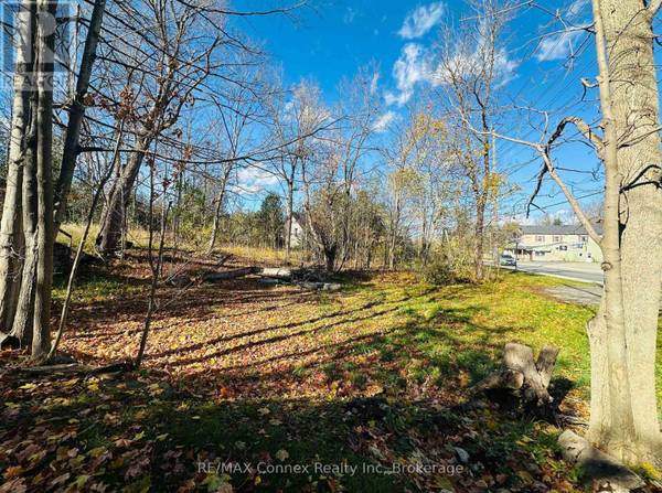 Guelph/eramosa (rockwood), ON N0B2K0,285 MAIN STREET S