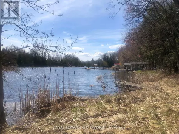 Selwyn, ON K0L2H0,1721 GREENWOOD LANE E