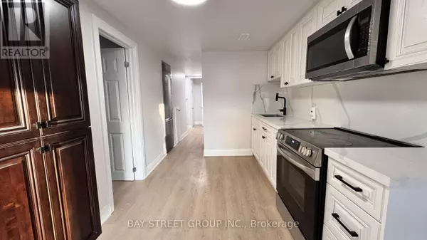 Niagara Falls (hospital), ON L2G3X6,5731 Stanley AVE #Unit C