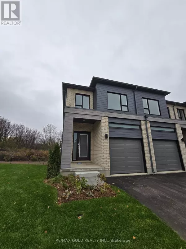 Cambridge, ON N1S0E4,27 OAK FOREST COMMON CRESCENT