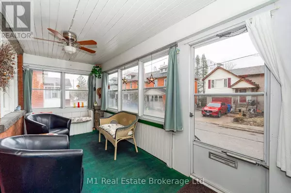 Guelph (exhibition Park), ON N1H1N5,33 VERNEY STREET