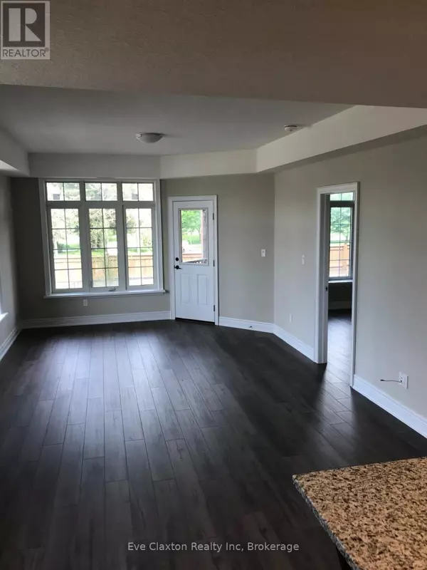 Guelph (clairfields/hanlon Business Park), ON N1L0K4,333 Gosling GDNS #209