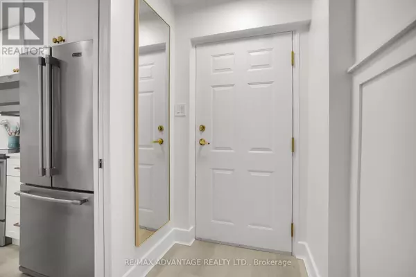 London East (east F), ON N6A3P8,460 Wellington ST #408