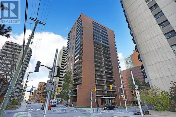 475 Laurier AVE West #308, Ottawa, ON K1R7X1
