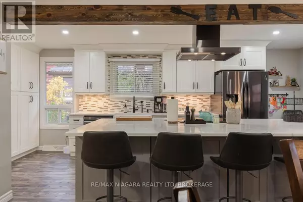 Niagara Falls (church's Lane), ON L2J2A5,5674 HILLCREST CRESCENT