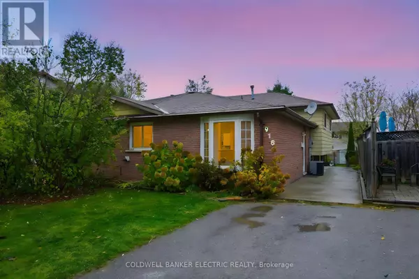 918 ROCHELLE COURT, Peterborough (ashburnham Ward 4), ON K9J1J7