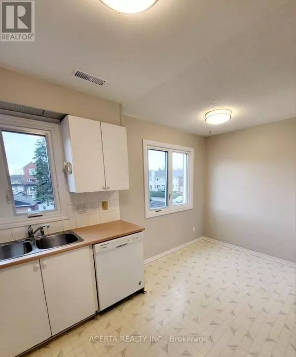 Ottawa, ON K1C7K1,6245 TEALWOOD PLACE