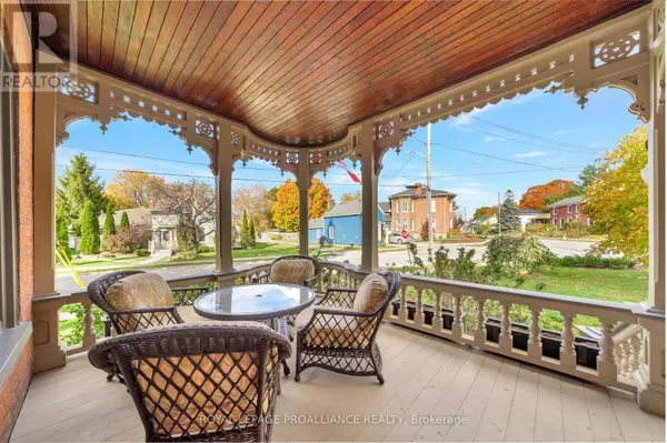 Prince Edward County (picton Ward), ON K0K2T0,79 WEST MARY STREET