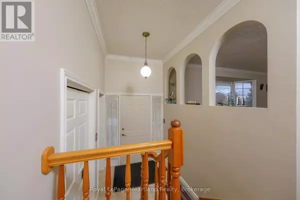 North Huron (wingham), ON N0G2W0,5 REMINGTON DRIVE