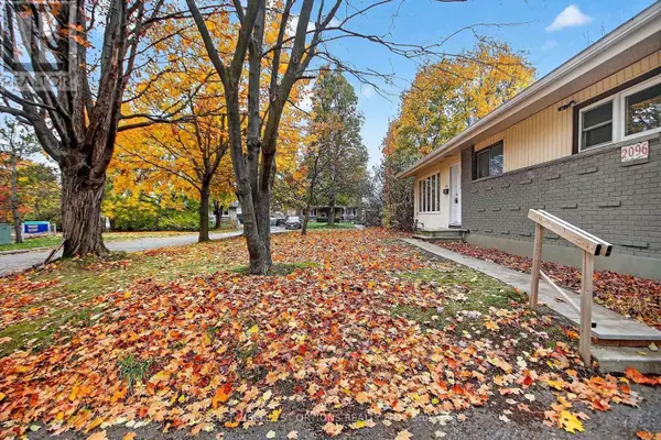 Ottawa, ON K2C2X5,2096 KINGSLEY ROAD