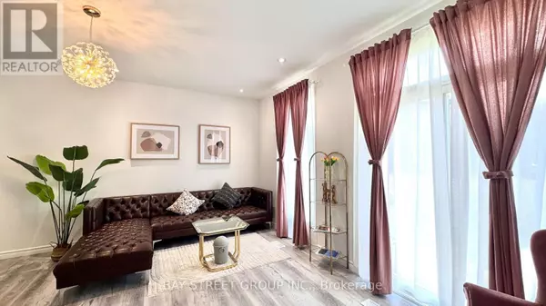 Niagara Falls (clifton Hill), ON L2G3T6,5921 BENTLEY COMMON