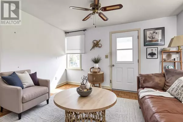 Cornwall, ON K6H5A6,320 ST FELIX STREET