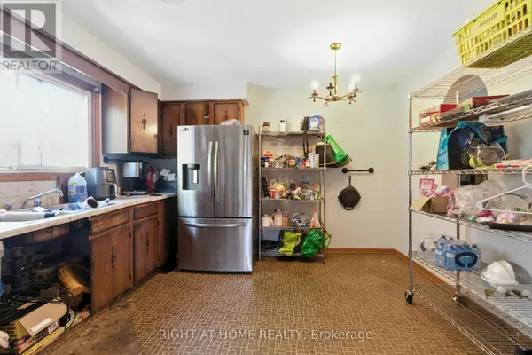 Niagara Falls (morrison), ON L2E5W8,4363 MEADOWVALE DRIVE