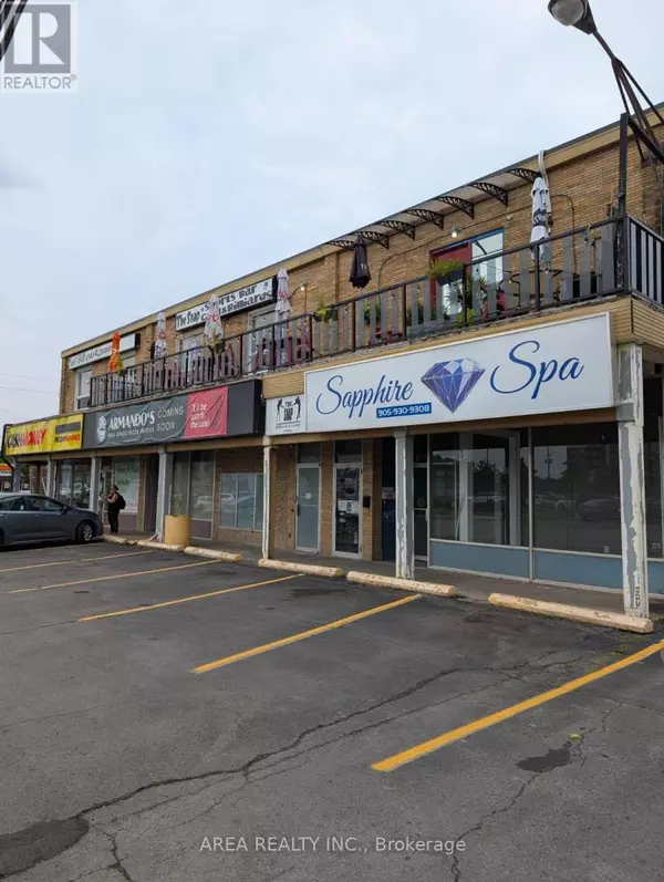 Hamilton (stoney Creek), ON L8G3V2,152 GRAY ROAD