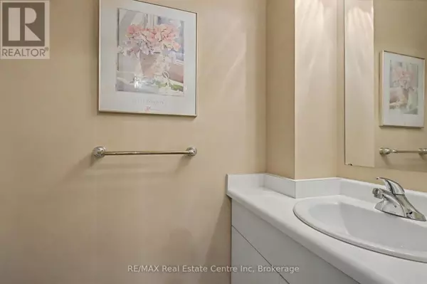 Guelph (riverside Park), ON N1H1G9,5 MARILYN DRIVE