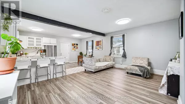 London East (east K), ON N6B1H1,417 GREY STREET