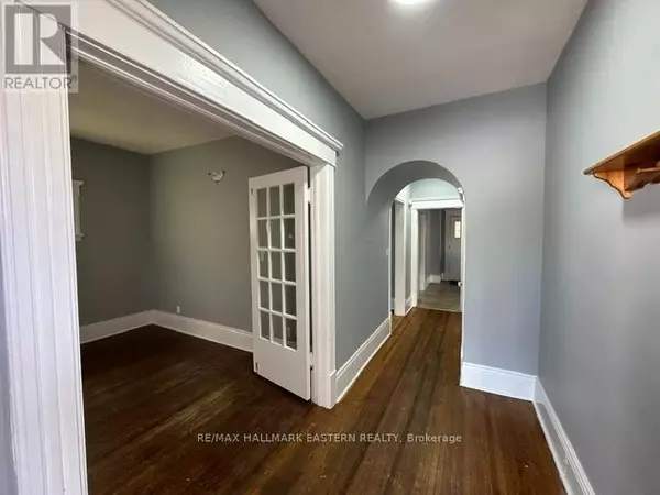 Peterborough (town Ward 3), ON K9J2M6,293 Dalhousie ST #Unit 1