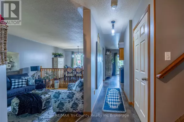 Tillsonburg, ON N4G5M3,21 KARA LANE