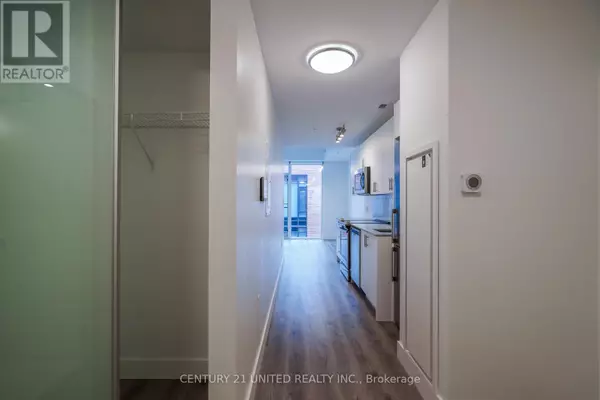 Peterborough (town Ward 3), ON K9H0J4,475 George ST North #415