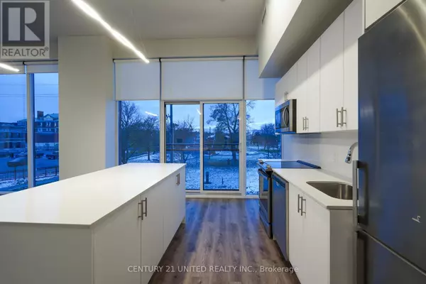 Peterborough (town Ward 3), ON K9H0J4,475 George ST North #326