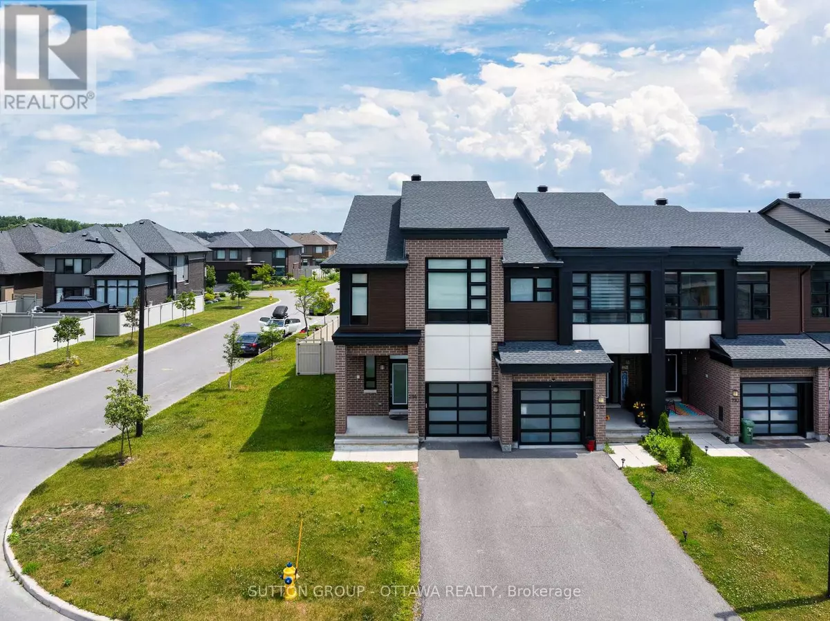 Ottawa, ON K4M0K5,214 BIG DIPPER STREET