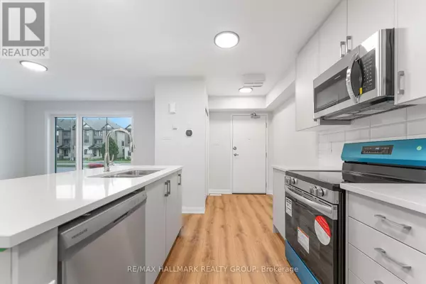 Ottawa, ON K2J5X3,101 Glenroy Gilbert DR #16