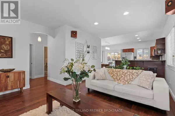 London North (north B), ON N5X4K2,576 GARIBALDI AVENUE