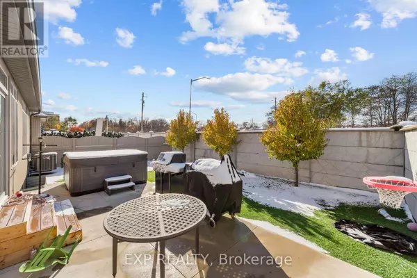 London East (east D), ON N5Y6M4,1430 Highbury AVE North #1