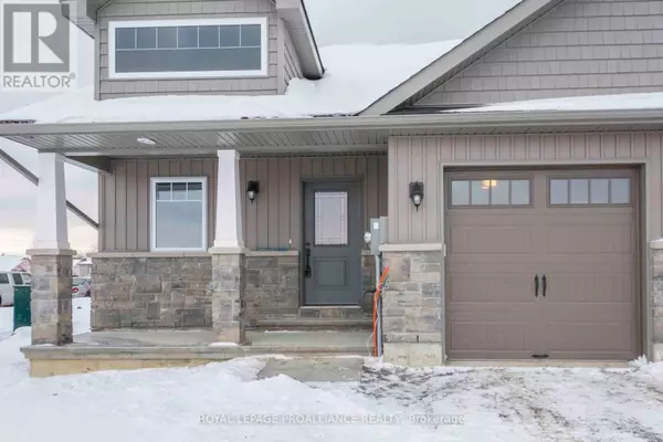 Prince Edward County (picton Ward), ON K0K2T0,123 FARRINGTON CRESCENT