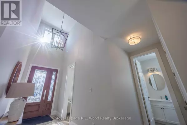 Tillsonburg, ON N4G0L4,11 GREENHILL DRIVE