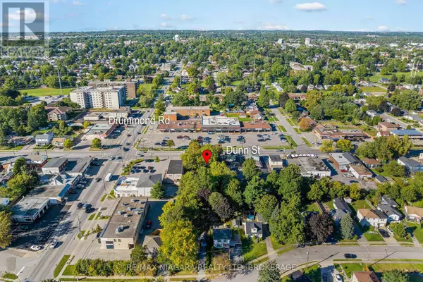 Niagara Falls (arad/fallsview), ON L2G2P1,6192 DUNN STREET