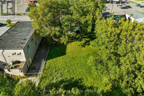 Niagara Falls (arad/fallsview), ON L2G2P1,6192 DUNN STREET