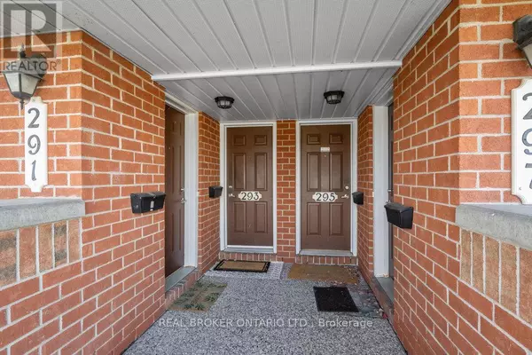 Ottawa, ON K4A0B6,293 Aquaview DR #10