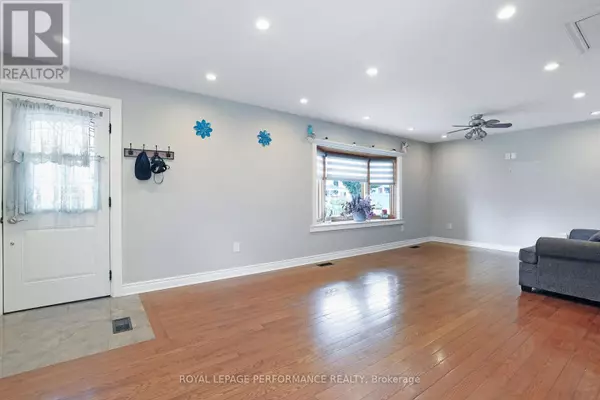 Perth, ON K7H1M2,63 WILSON STREET E