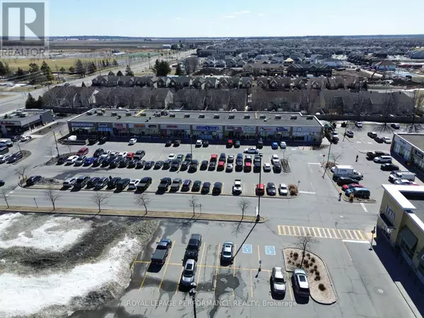 Ottawa, ON K4A0G4,2010 Trim RD #12