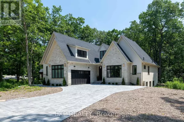 Lambton Shores (grand Bend), ON N0M1T0,10099 PINERY BLUFFS ROAD