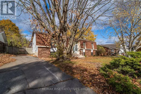 Loyalist (amherstview), ON K7N1S5,23 HUFF AVENUE