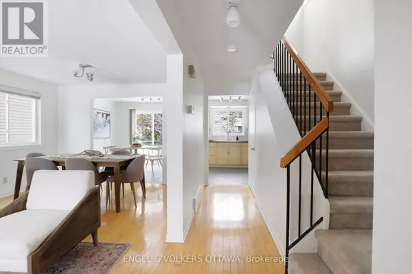 Ottawa, ON K2E7N6,60 HOMESTEAD STREET